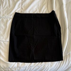 Elle Black Stretchy Pencil Skirt